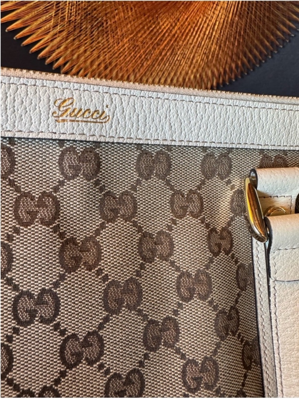 Gucci GG Supreme Monogram Abbey Canvas Tote Like New!